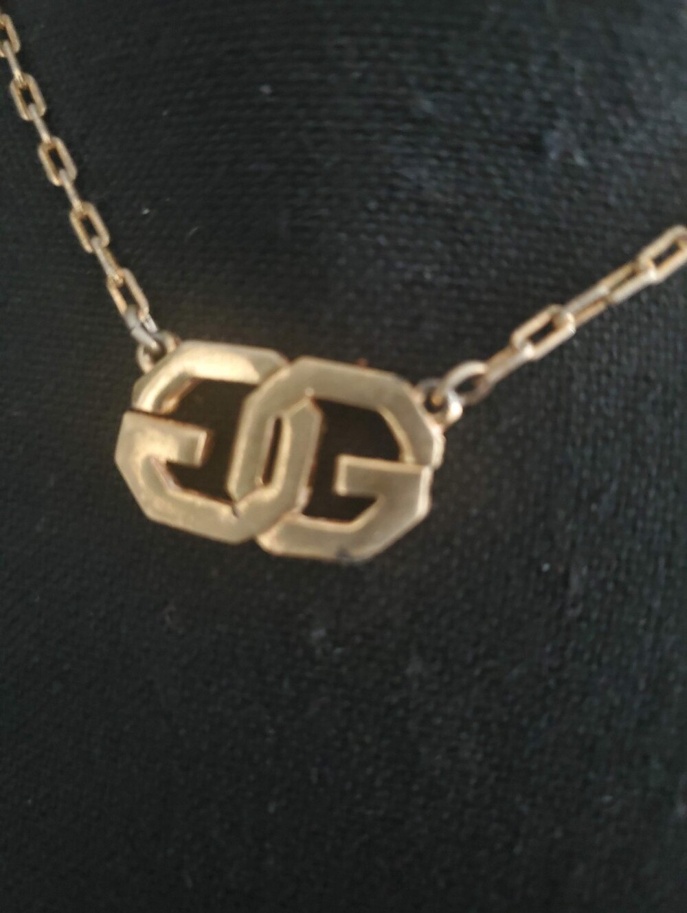 Givenchy Vintage Geometric Double G Logo Necklace - Picture 4 of 8